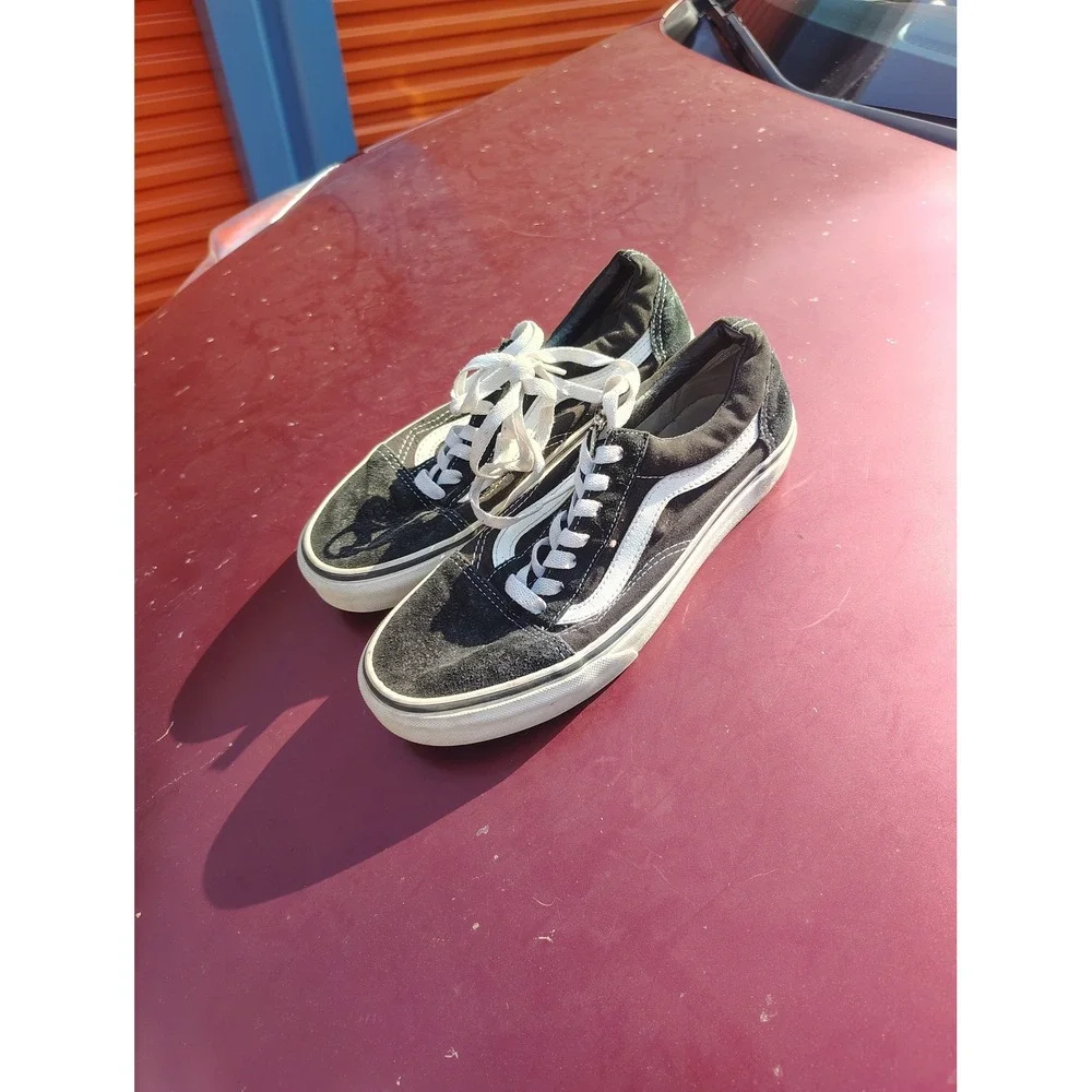 Vans Old Skool Classic Skate Shoes Black White Mens 6 Womens 7.5 Low Top Sneaker